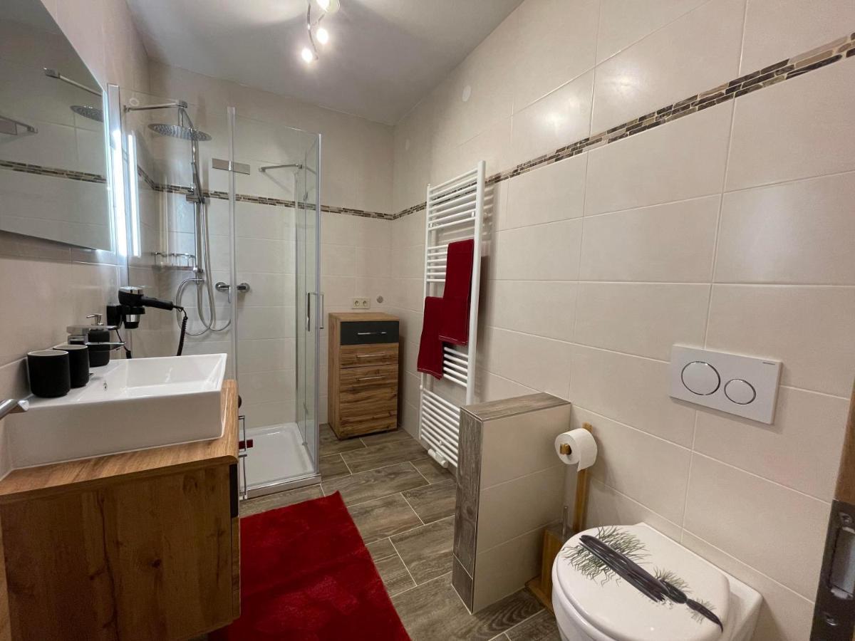 Gruenbauerhof Apartment Wilhelmsburg ภายนอก รูปภาพ